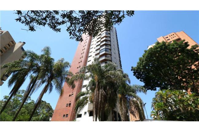 Imagem Imóvel com 3 Quartos à Venda,  em Vila Andrade - São Paulo