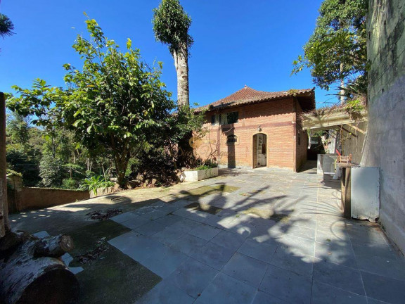 Imagem Casa com 4 Quartos à Venda, 200 m² em Iucas - Teresópolis
