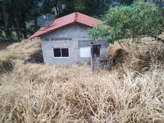 Imagem Casa com 2 Quartos à Venda, 80 m² em Socorro