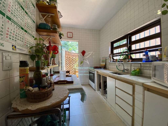 Imagem Sobrado com 3 Quartos à Venda, 210 m² em Jardim Peri Peri - São Paulo Imagem Sobrado com 3 Quartos à Venda, 210 m² em Jardim Peri Peri - São Paulo