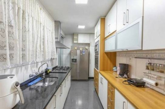 Imagem Casa com 4 Quartos à Venda, 197 m² em Bom Retiro - São Paulo Imagem Casa com 4 Quartos à Venda, 197 m² em Bom Retiro - São Paulo