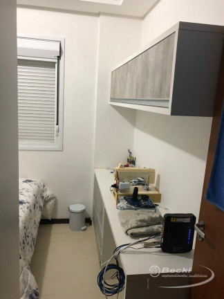 Imagem Apartamento com 3 Quartos para Alugar, 140 m² em Atiradores - Joinville