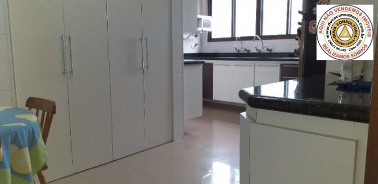 Imagem Apartamento com 4 Quartos à Venda, 265 m² em Pitangueiras - Guarujá Imagem Apartamento com 4 Quartos à Venda, 265 m² em Pitangueiras - Guarujá