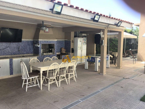 Imagem Casa com 6 Quartos à Venda, 620 m² em Alphaville 04 - Santana De Parnaíba Imagem Casa com 6 Quartos à Venda, 620 m² em Alphaville 04 - Santana De Parnaíba