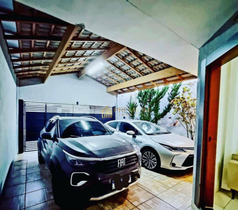 Sobrado com 3 Quartos à Venda, 190 m² em Villa Branca - Jacareí