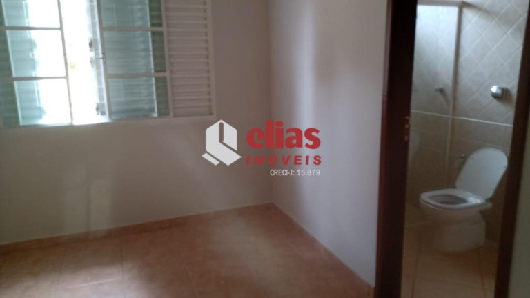 Imagem Chácara com 2 Quartos à Venda, 250 m² em Chácaras Cardoso - Bauru
