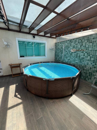 Imagem Casa com 4 Quartos à Venda, 200 m² em Taquara - Rio De Janeiro Imagem Casa com 4 Quartos à Venda, 200 m² em Taquara - Rio De Janeiro