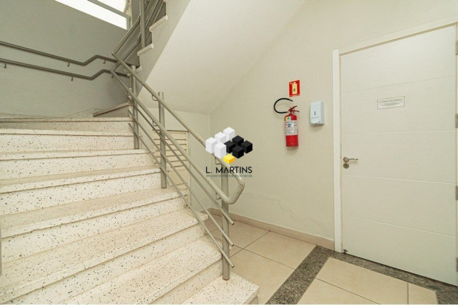 Imagem Apartamento com 2 Quartos à Venda, 63 m² em Santana - Porto Alegre Imagem Apartamento com 2 Quartos à Venda, 63 m² em Santana - Porto Alegre