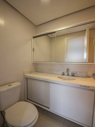 Imagem Apartamento com 3 Quartos à Venda, 65 m² em Petrópolis - Porto Alegre Imagem Apartamento com 3 Quartos à Venda, 65 m² em Petrópolis - Porto Alegre