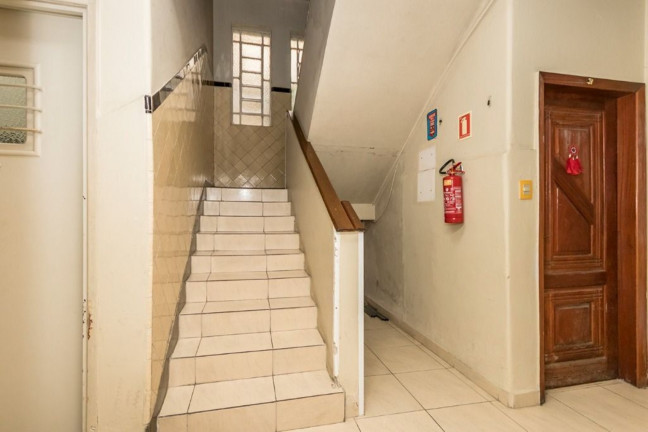 Imagem Imóvel com 2 Quartos à Venda, 54 m² em Santana - Porto Alegre Imagem Imóvel com 2 Quartos à Venda, 54 m² em Santana - Porto Alegre