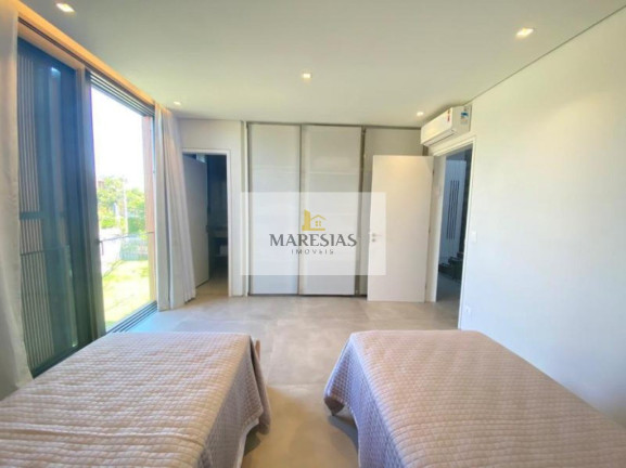 Imagem Casa com 4 Quartos à Venda, 200 m² em Baleia - São Sebastião