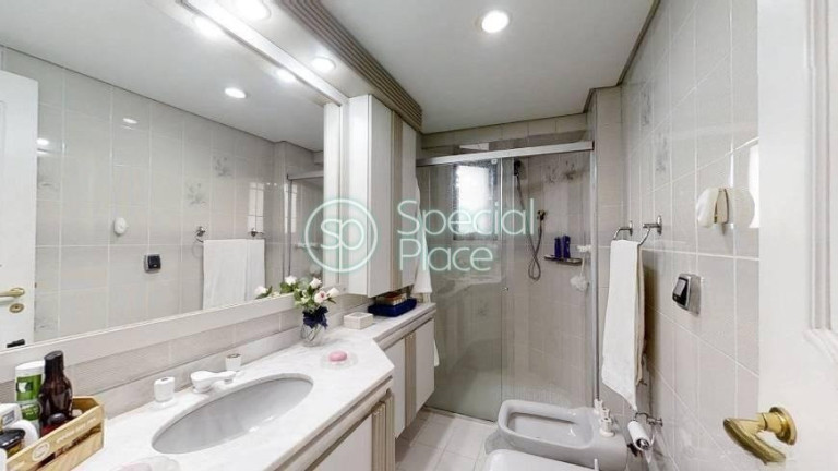 Imagem Apartamento com 4 Quartos à Venda, 350 m² em Campo Belo - São Paulo