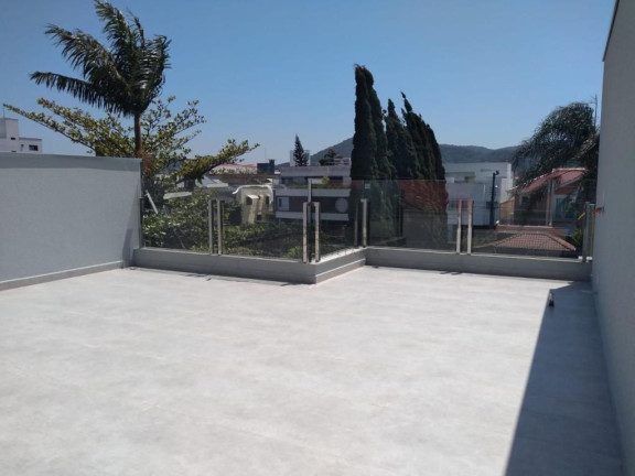 Imagem Sobrado com 3 Quartos à Venda, 215 m² em Centro - Balneário Camboriú Imagem Sobrado com 3 Quartos à Venda, 215 m² em Centro - Balneário Camboriú