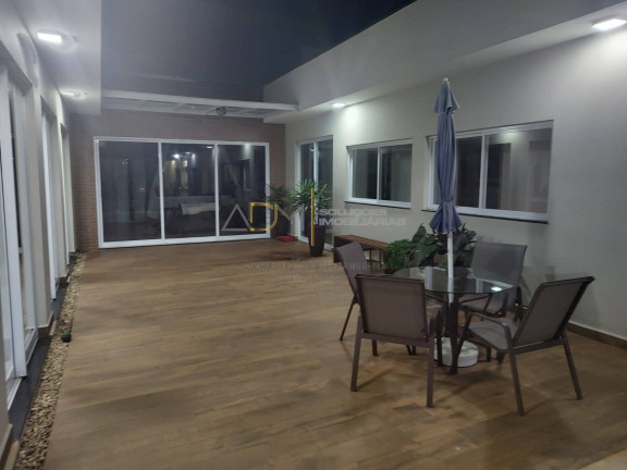 Imagem Casa com 3 Quartos à Venda, 1.300 m² em Residencial Parque Laguna I - Botucatu