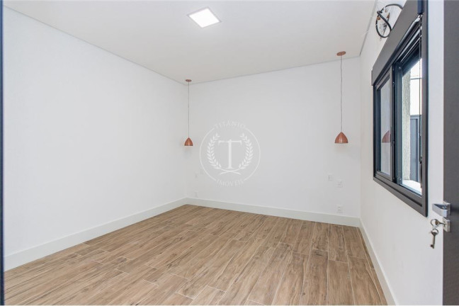 Imagem Casa com 3 Quartos à Venda, 324 m² em Vila Monumento - São Paulo