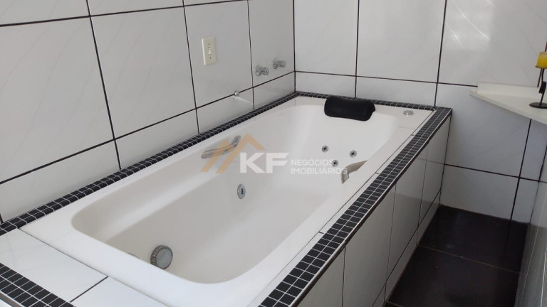 Imagem Casa com 3 Quartos à Venda, 146 m² em Centro - Pedregulho Imagem Casa com 3 Quartos à Venda, 146 m² em Centro - Pedregulho