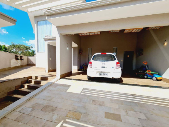 Casa de Condomínio com 3 Quartos à Venda,  em Limeira