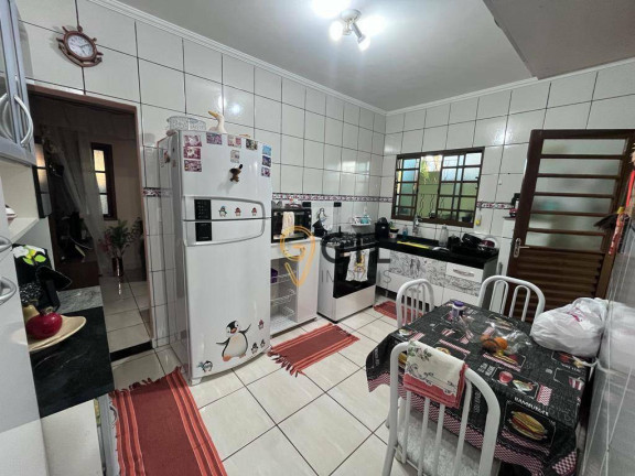 Imagem Casa com 2 Quartos à Venda, 62 m² em Jardim Santa Marina - Jacareí Imagem Casa com 2 Quartos à Venda, 62 m² em Jardim Santa Marina - Jacareí