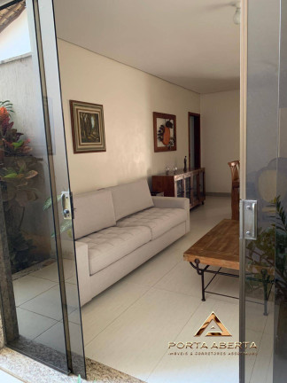 Imagem Casa com 3 Quartos à Venda, em Imbaúbas - Ipatinga Imagem Casa com 3 Quartos à Venda, em Imbaúbas - Ipatinga