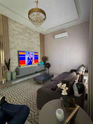 Imagem Casa com 3 Quartos para Alugar, 375 m² em Jardim Imperial - Cuiabá Imagem Casa com 3 Quartos para Alugar, 375 m² em Jardim Imperial - Cuiabá