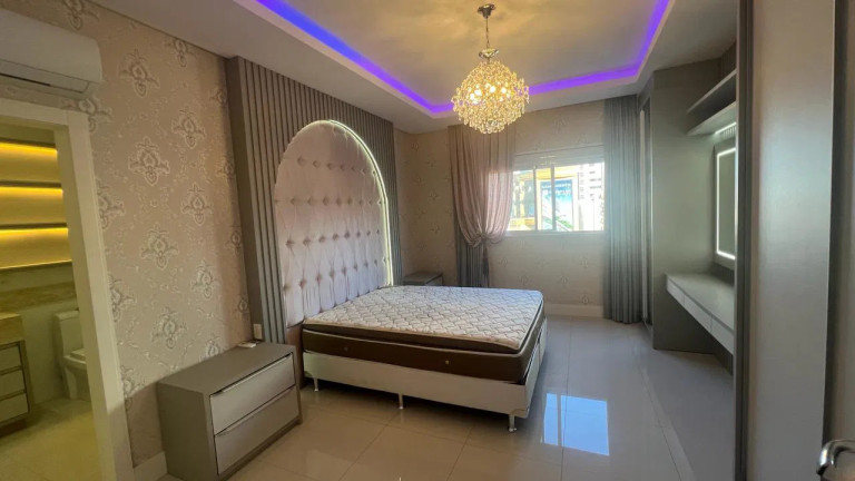 Imagem Apartamento com 4 Quartos à Venda, 268 m² em Meia Praia - Itapema