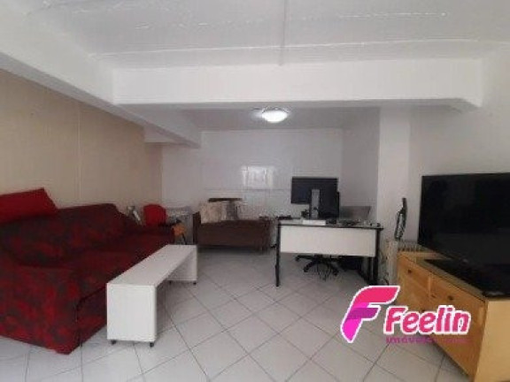 Imagem Casa com 4 Quartos à Venda, 115 m² em Centro - Florianópolis Imagem Casa com 4 Quartos à Venda, 115 m² em Centro - Florianópolis