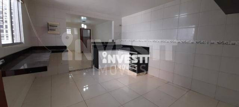 Imagem Casa com 3 Quartos para Alugar, 231 m² em Parque Das Laranjeiras - Goiânia