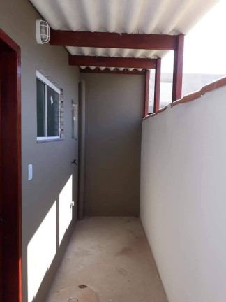 Imagem Casa com 2 Quartos para Alugar, 65 m² em Fluminense - São Pedro Da Aldeia