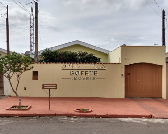 Casa com 4 Quartos à Venda, 250 m² em Paineiras - Ourinhos