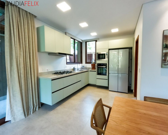 Imagem Casa com 4 Quartos à Venda, 292 m² em Praia De Maresias - São Sebastião Imagem Casa com 4 Quartos à Venda, 292 m² em Praia De Maresias - São Sebastião
