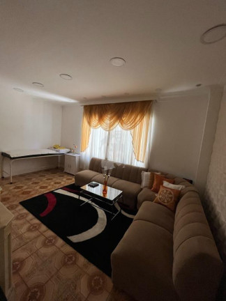 Imagem Casa com 4 Quartos à Venda, 208 m² em Vila Galvão - Jundiaí