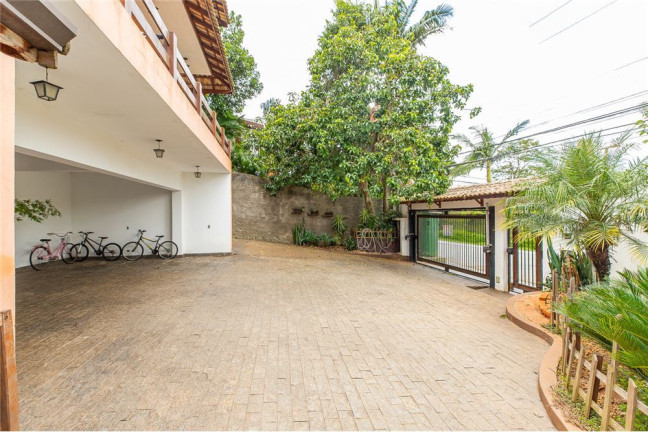 Imagem Casa com 4 Quartos à Venda, 450 m² em Interlagos - São Paulo Imagem Casa com 4 Quartos à Venda, 450 m² em Interlagos - São Paulo