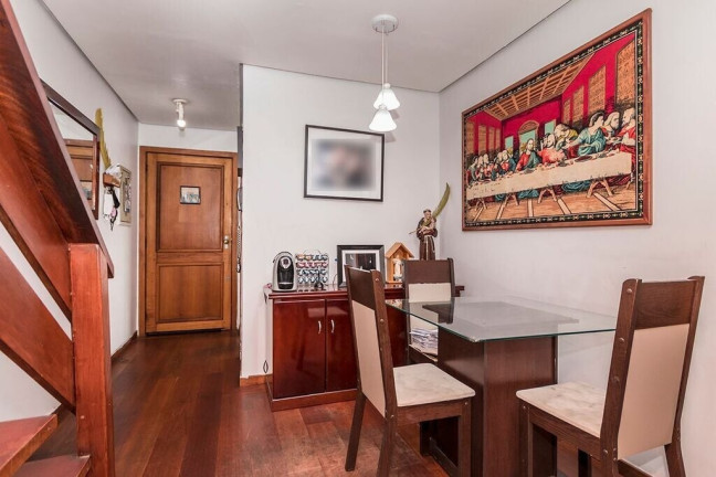 Imagem Apartamento com 3 Quartos à Venda, 145 m² em Vila Ipiranga - Porto Alegre Imagem Apartamento com 3 Quartos à Venda, 145 m² em Vila Ipiranga - Porto Alegre