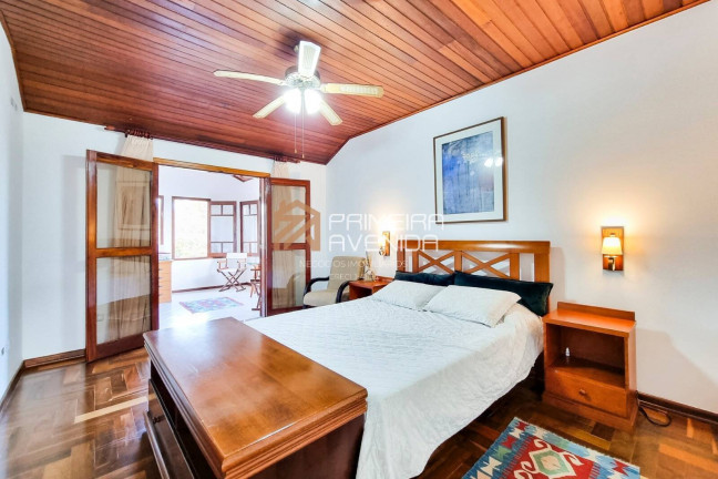 Imagem Casa com 3 Quartos à Venda, 350 m² em Loteamento Villa Branca - Jacareí Imagem Casa com 3 Quartos à Venda, 350 m² em Loteamento Villa Branca - Jacareí