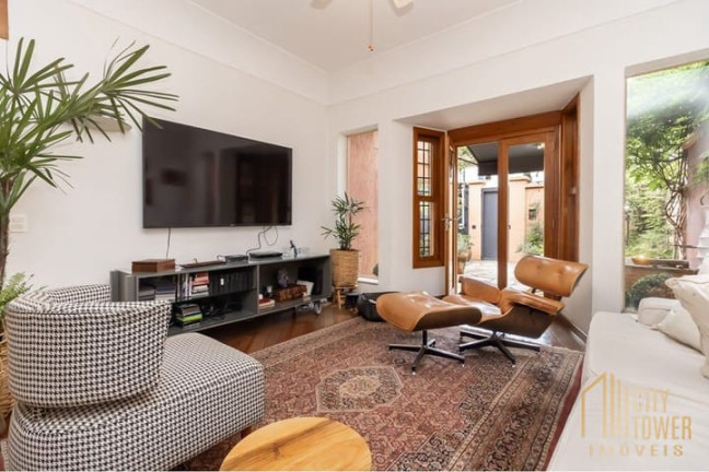 Imagem Casa com 4 Quartos à Venda, 300 m² em Moema - São Paulo Imagem Casa com 4 Quartos à Venda, 300 m² em Moema - São Paulo