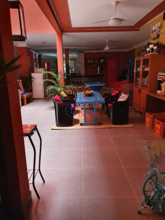 Imagem Casa com 6 Quartos à Venda, 423 m² em Nazare - Belém