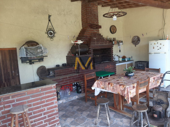 Imagem Imóvel com 3 Quartos à Venda, 1.496 m² em Pirucaia - Mairiporã