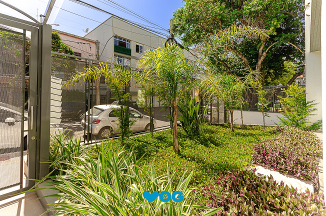 Imagem Imóvel com 2 Quartos à Venda, 67 m² em Petrópolis - Porto Alegre Imagem Imóvel com 2 Quartos à Venda, 67 m² em Petrópolis - Porto Alegre