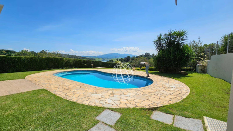 Imagem Casa com 3 Quartos à Venda, 202 m² em Condomínio Santa Fé - Piracaia