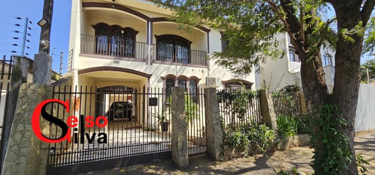 Imagem Casa com 4 Quartos à Venda, 266 m² em Copacabana Residencial - Maringá