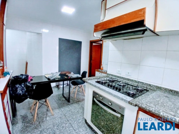 Imagem Apartamento com 4 Quartos à Venda, 150 m² em Vila Bastos - Santo André