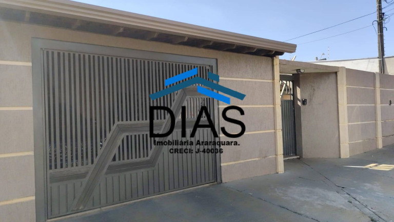Casa com 3 Quartos à Venda, 241 m² em Jardim Gardênias - Araraquara