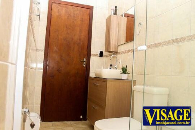 Imagem Casa com 2 Quartos à Venda,  em Jd. St. Marina - Jacareí