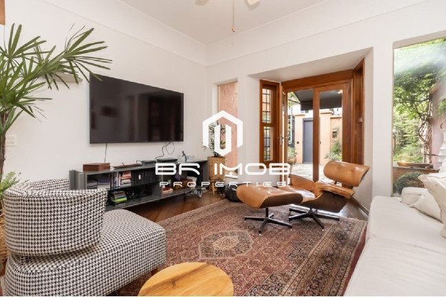 Imagem Casa com 4 Quartos à Venda, 300 m² em Moema - São Paulo