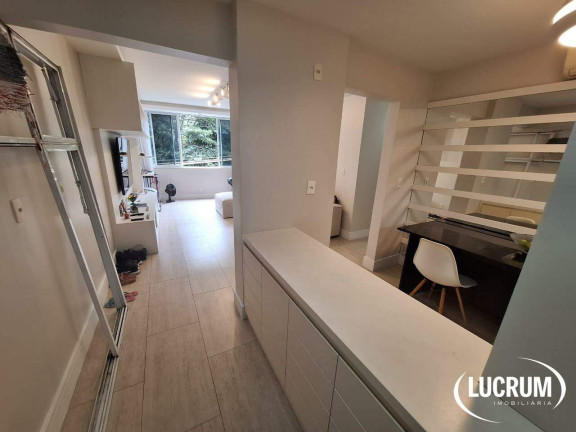 Imagem Apartamento com 3 Quartos à Venda, 120 m² em Copacabana - Rio De Janeiro