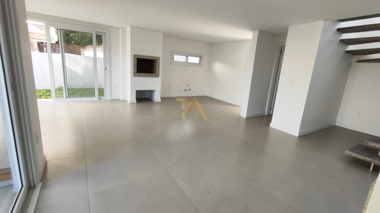 Imagem Imóvel com 3 Quartos à Venda, em Morrinhos - Garopaba Imagem Imóvel com 3 Quartos à Venda, em Morrinhos - Garopaba