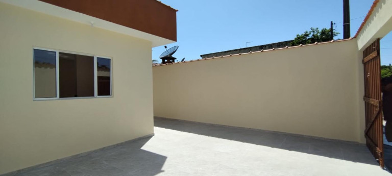 Casa com 2 Quartos à Venda, 125 m² em Santa Terezinha - Itanhaém
