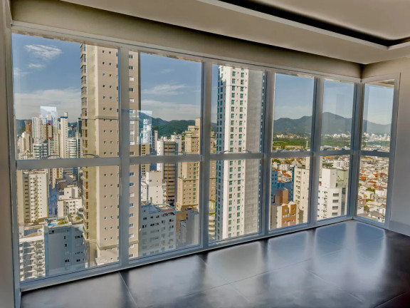 Imagem Apartamento à Venda, 135 m² em Centro - Balneário Camboriú Imagem Apartamento à Venda, 135 m² em Centro - Balneário Camboriú