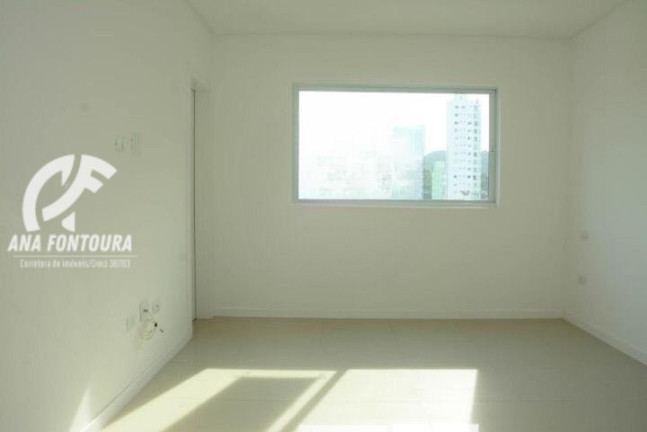 Imagem Apartamento com 4 Quartos à Venda, 140 m² em Pioneiros - Balneário Camboriú Imagem Apartamento com 4 Quartos à Venda, 140 m² em Pioneiros - Balneário Camboriú