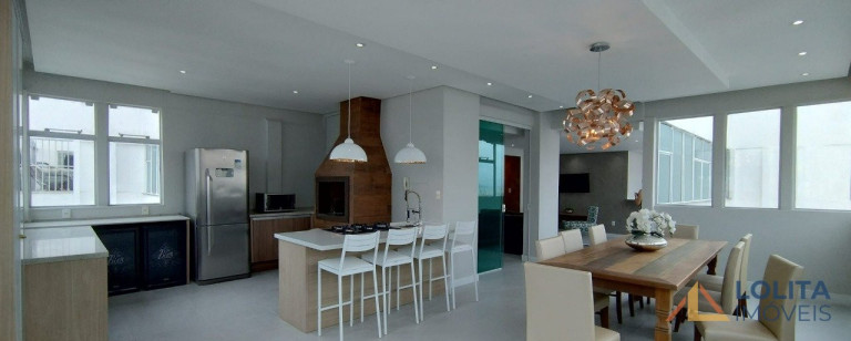 Imagem Cobertura com 3 Quartos à Venda, 173 m² em Centro - Florianópolis